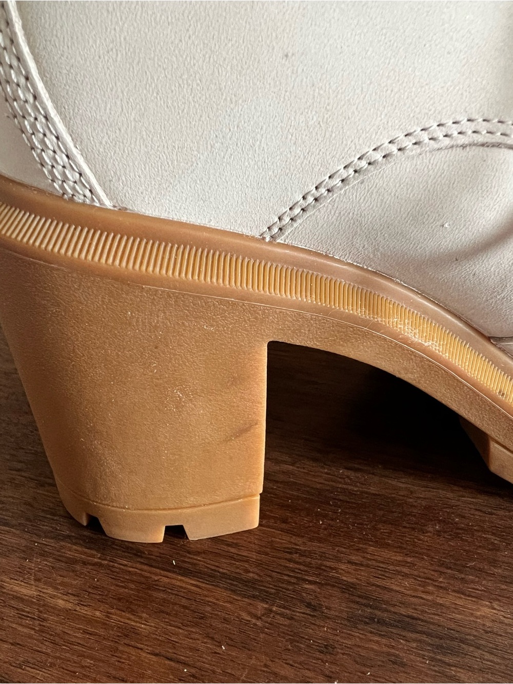 Timberland Cream Lace-Up Heeled Ankle Boots with Tan Platform - Picture 7 of 10